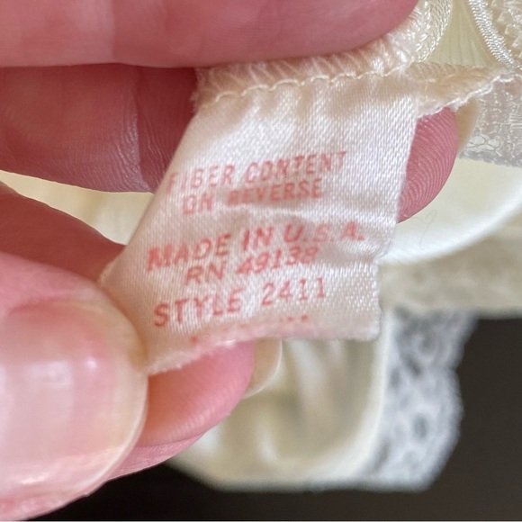 Vintage 80s Lingerie Teddy Bodysuit Ivory Bride Lace Pin Up Adjustable Medium M - Picture 5 of 8